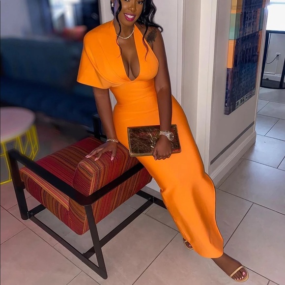 Catwalk Connection LUCIA ORANGE BANDAGE MAXI DRESS - Picture 4 of 4